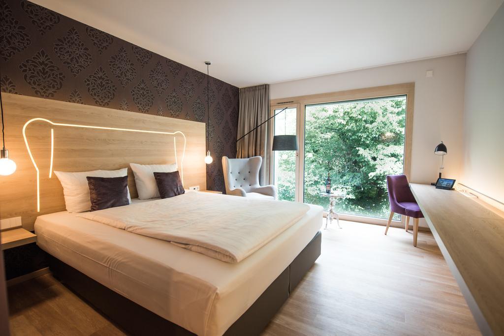 Parkhotel Schillerhain Kirchheimbolanden Eksteriør bilde
