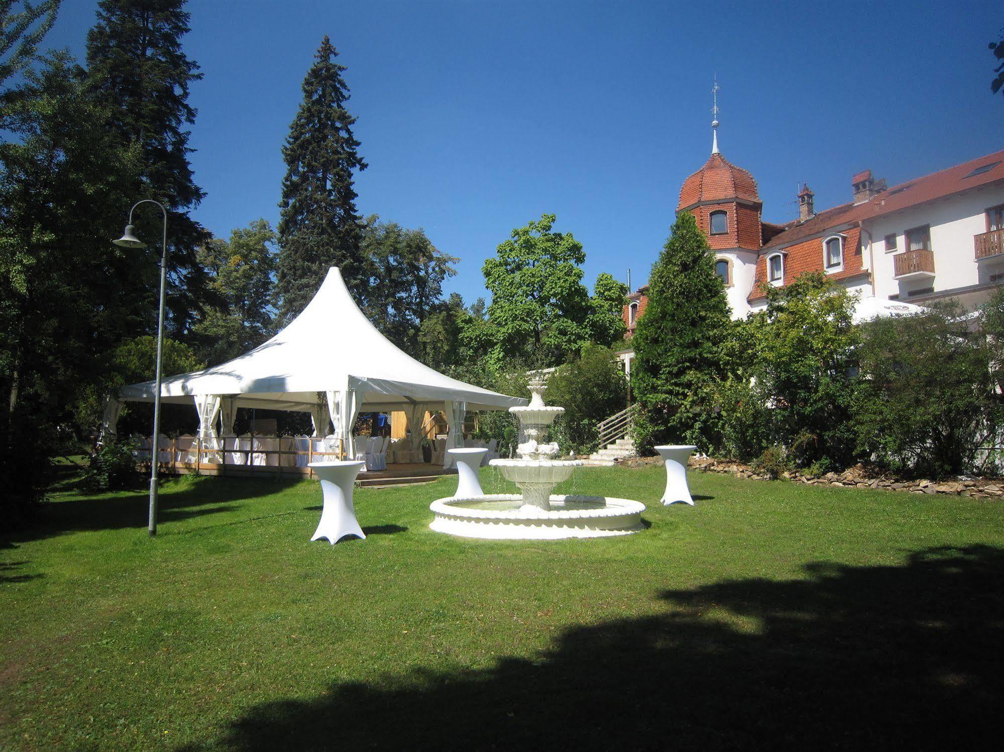 Parkhotel Schillerhain Kirchheimbolanden Eksteriør bilde